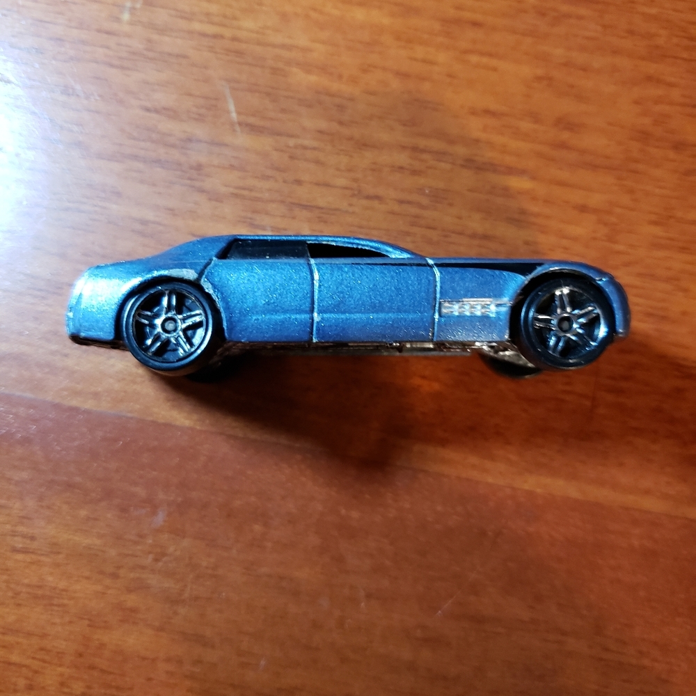 2003 Mattel Hot Wheels, Blue Cadillac